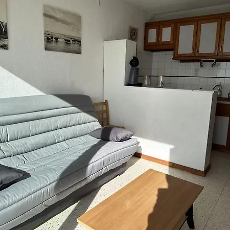 31m With Balcony And Sea View